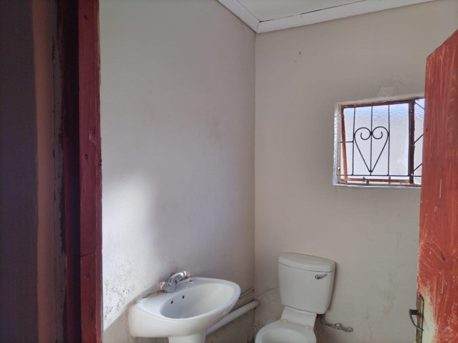 2 Bedroom Property for Sale in Sweetwaters Eastern Cape